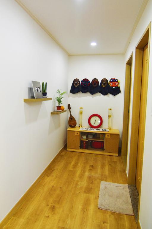 Ganderak Guesthouse Jeju Værelse billede